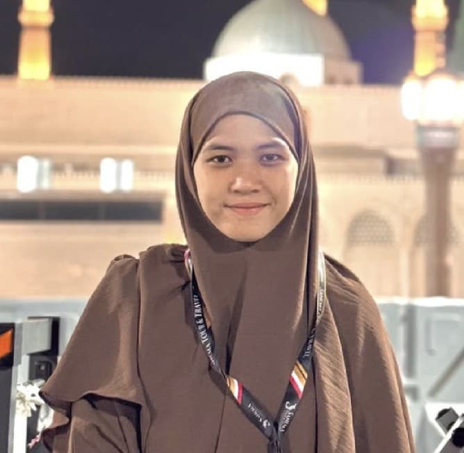 Ustadzah Melati Arum